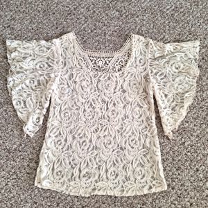 Vince Camuto delicate victorian lace top in ecru, size M EUC